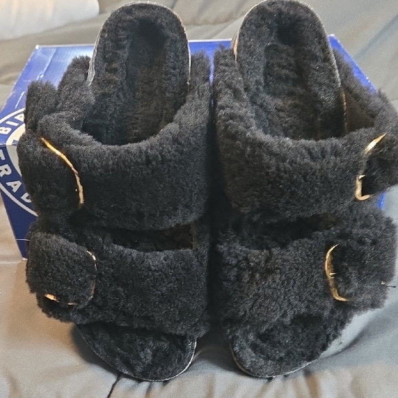 Arizona Big Buckle Teddy Rivet Logo - Picture 2 of 7